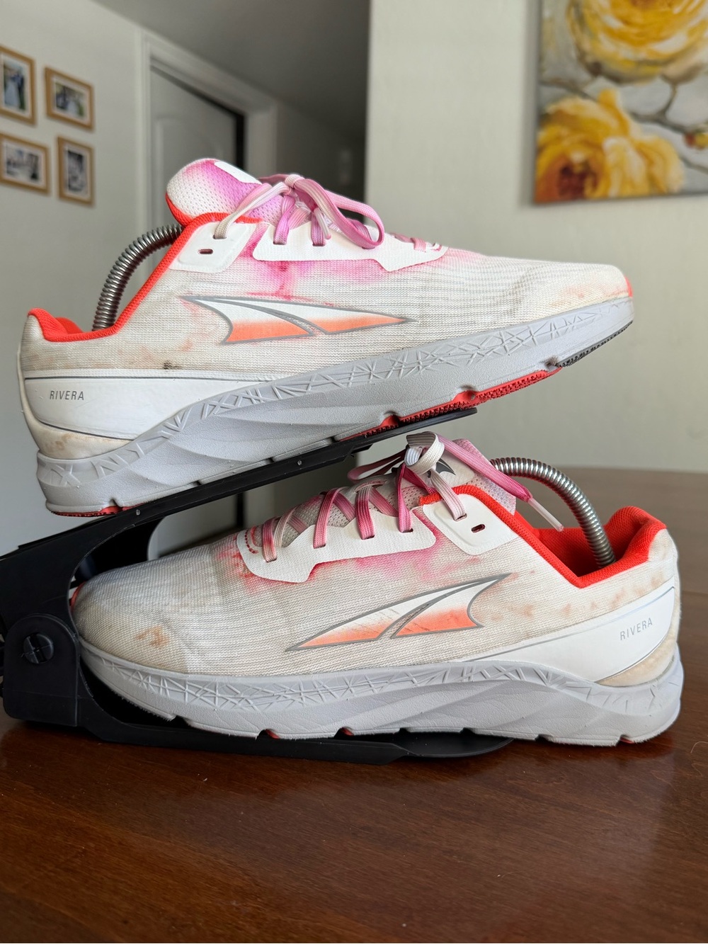 Altra Rivera 3 Shoes Womens Size 10.5 White Red Road Running  AL0A4VQV161